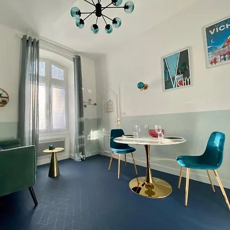 L'eugenie Blue Calme Parcs Et Thermes