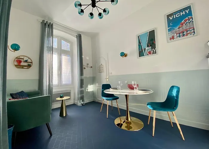 L'eugenie Blue Calme Parcs Et Thermes